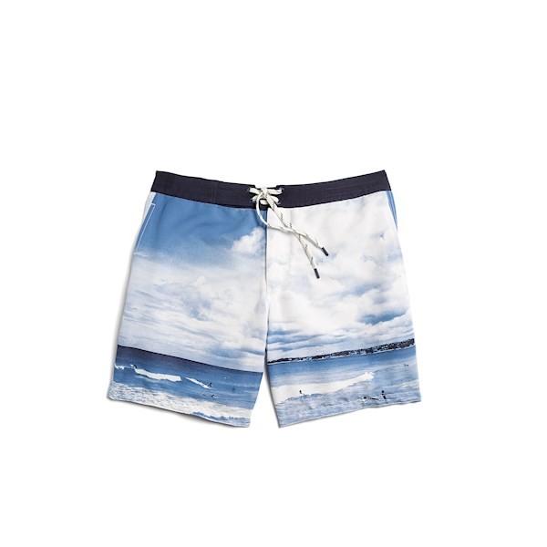 Gap Launches Its Summer 2016 Collection